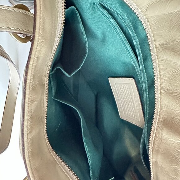 COACH | Chelsea Taupe Patent Leather Tote Satchel Bag F14022 | Cream - Picture 5 of 16